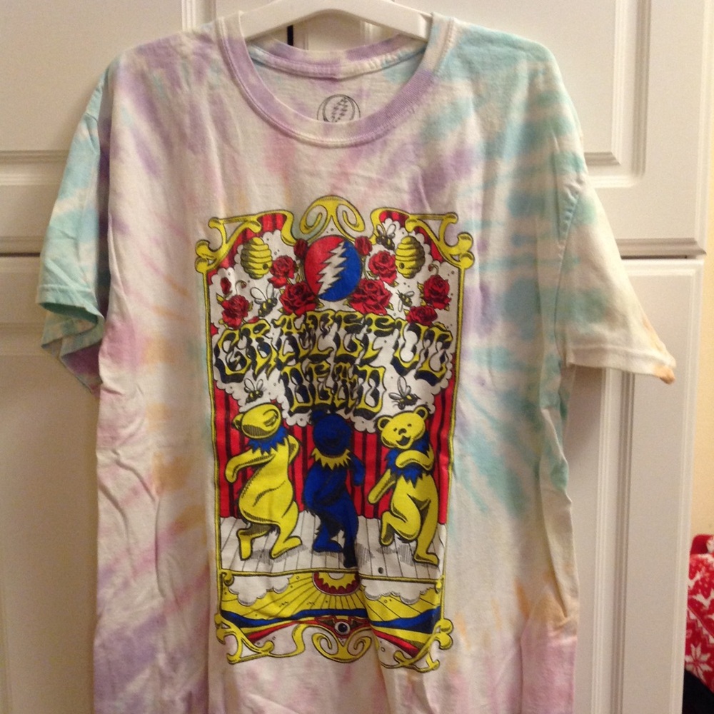 Grateful Dead tee shirt